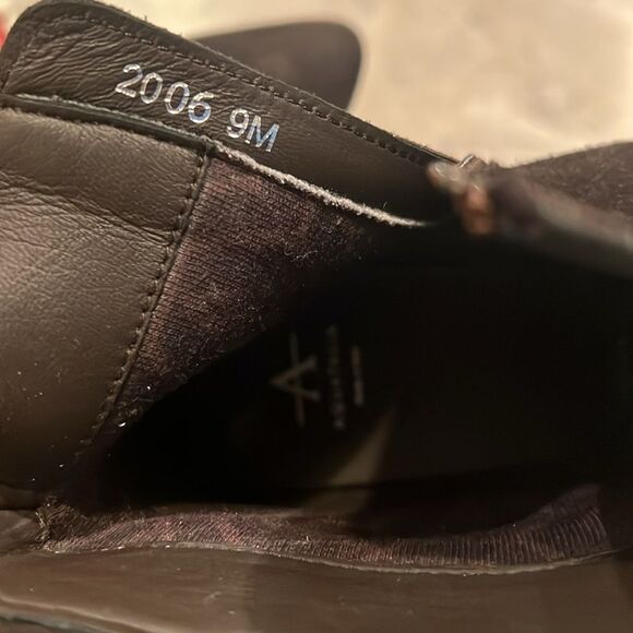 Aquatalia Prisilla Brown Dress Suede Booties, New, Size 9 - Picture 6 of 11